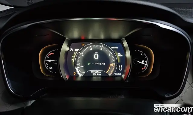 Renault (Samsung) SM6 2016 2.0 автомат (гидро), миниатюра 8