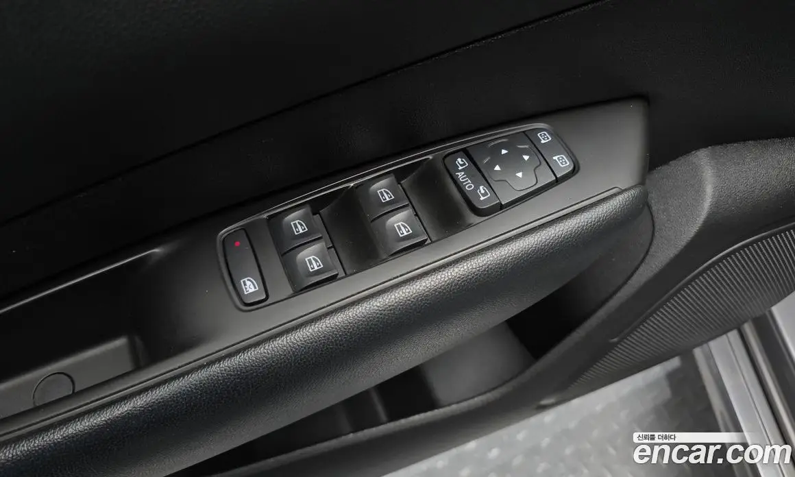 Renault (Samsung) SM6 2018 2.0 автомат (гидро), фото 17