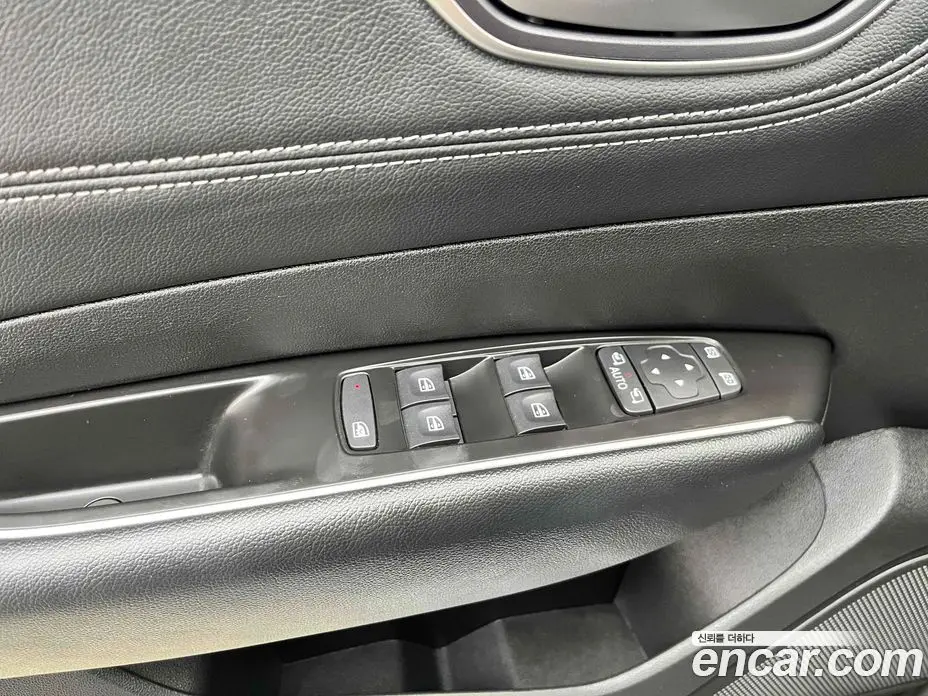 Renault (Samsung) SM6 2023 2.0 автомат (гидро), фото 15