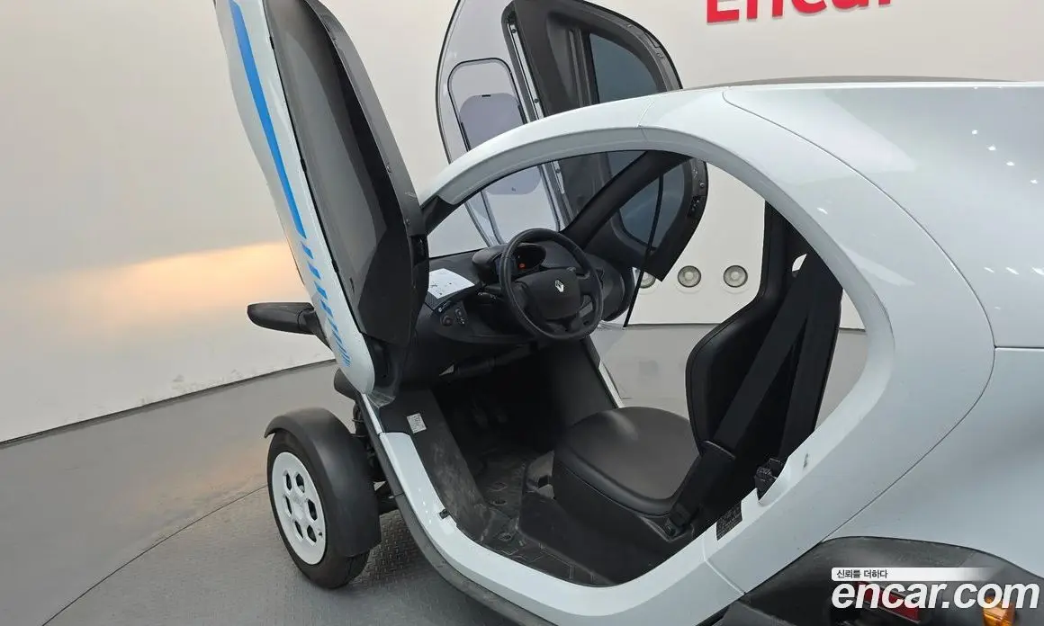 Renault (Samsung) Twizy 2020 0.1 автомат (гидро), фото 30