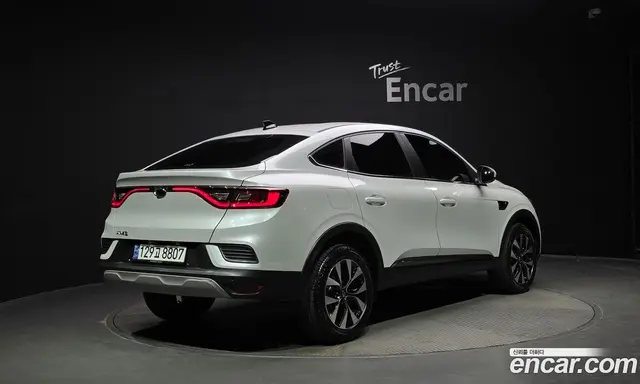 Renault (Samsung) XM3 2023 1.6 автомат (гидро), миниатюра 2