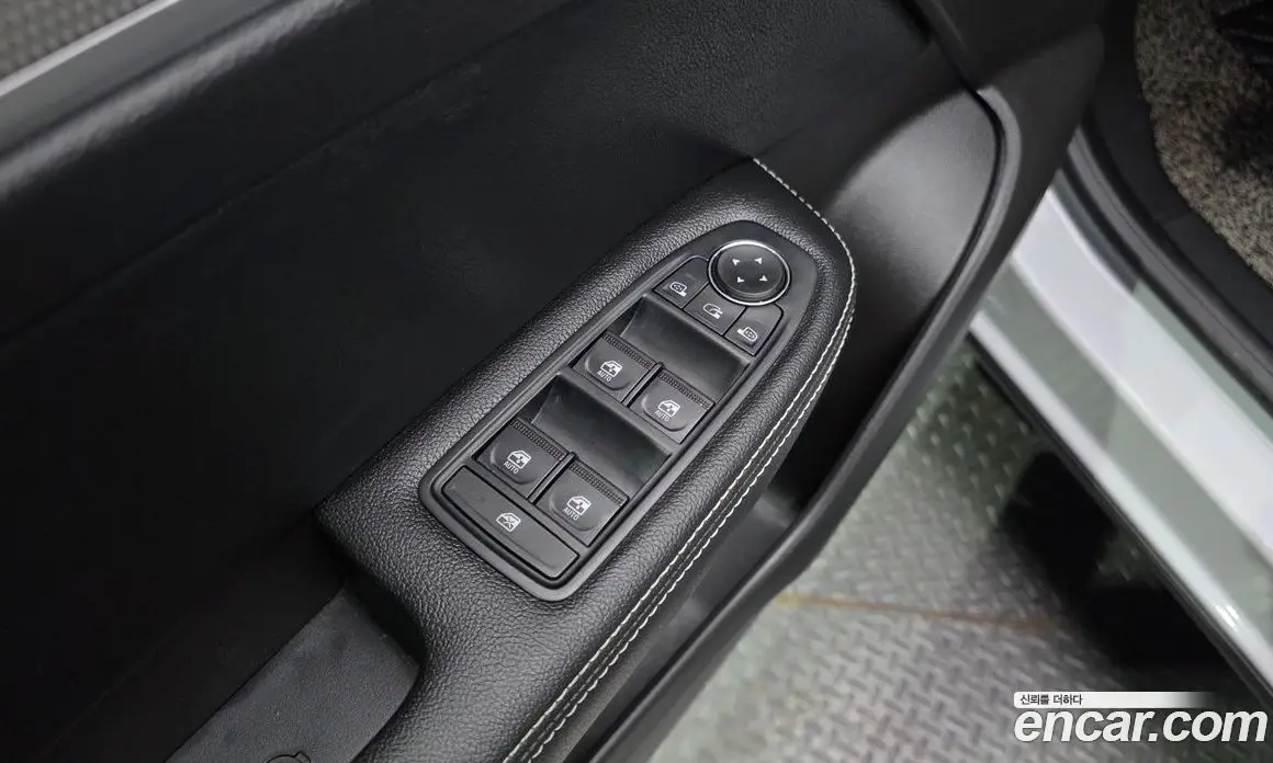 Renault (Samsung) XM3 2023 1.6 автомат (гидро), фото 19