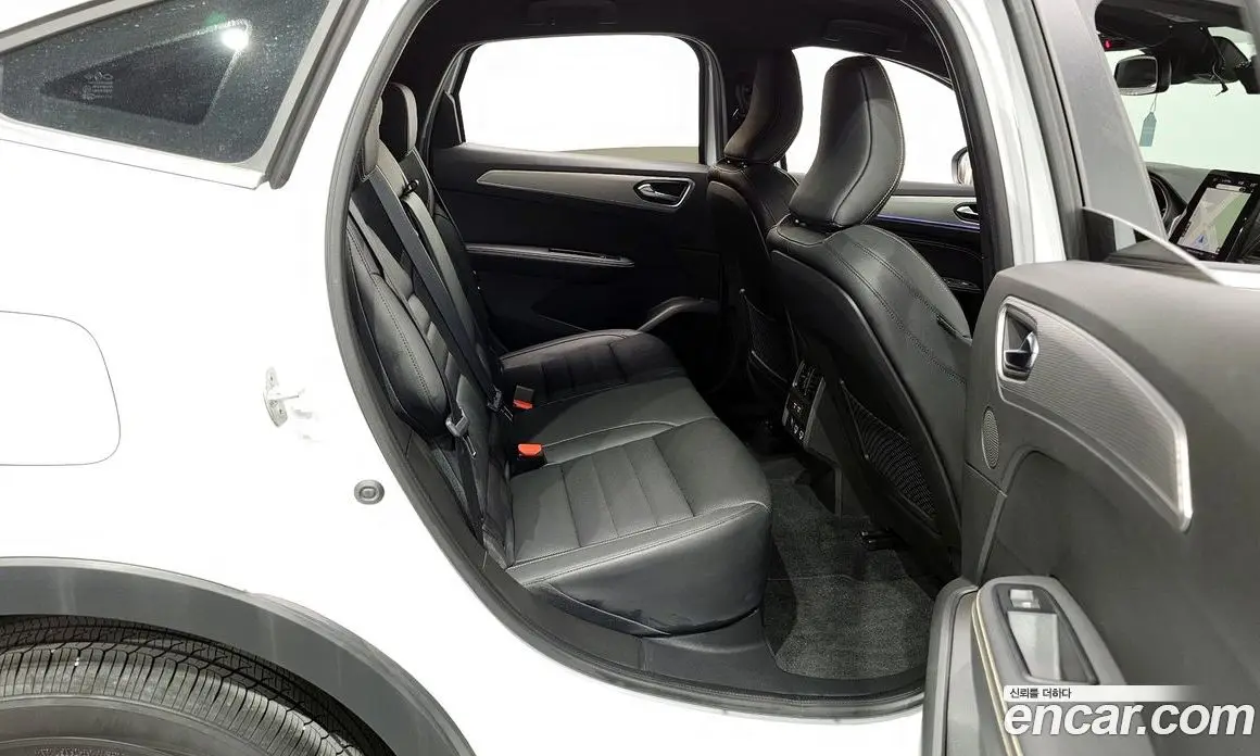 Renault (Samsung) XM3 2024 1.6 автомат (гидро), фото 12