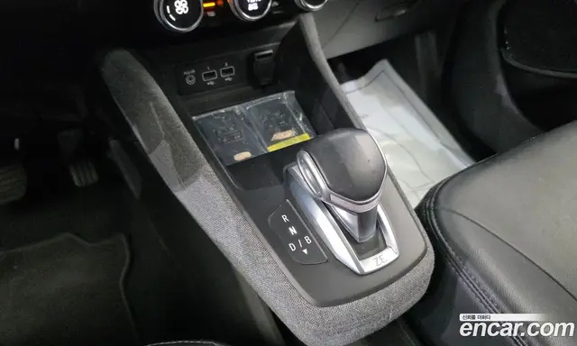 Renault (Samsung) Zoe 2021 0.2 автомат (гидро), миниатюра 12