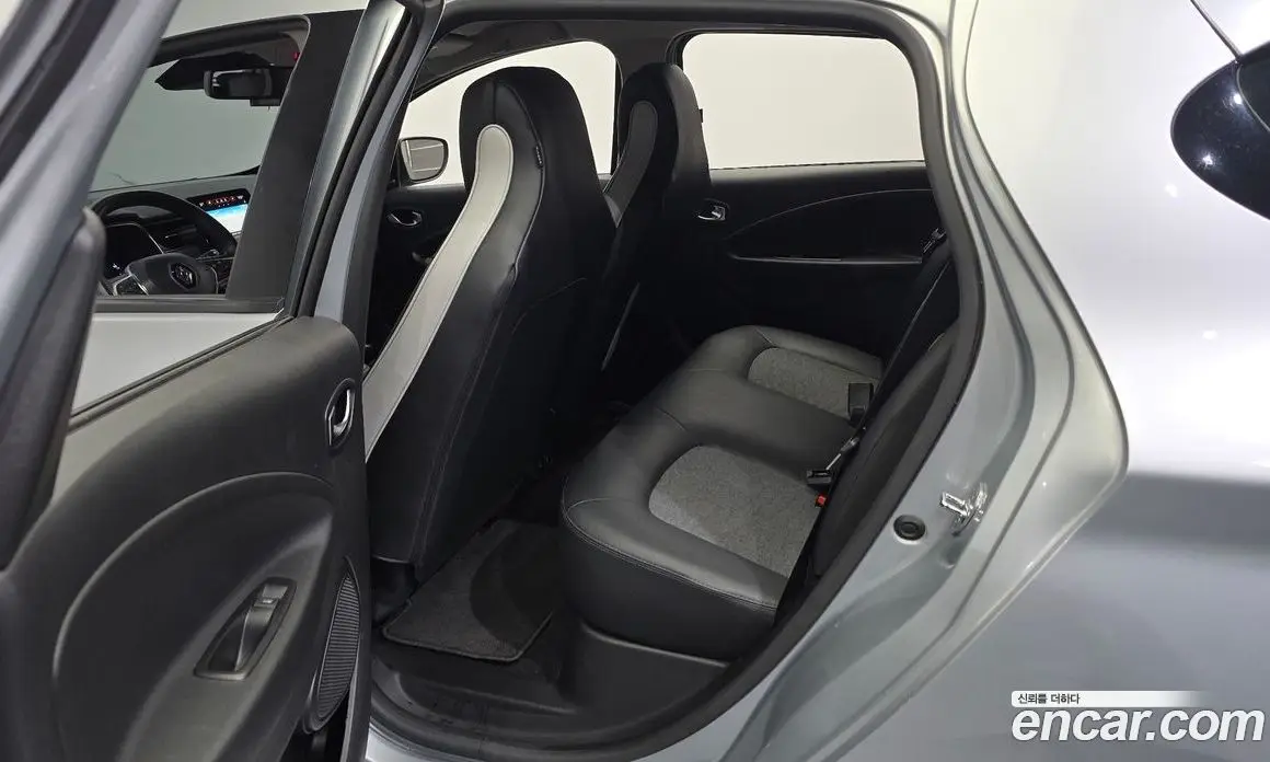 Renault (Samsung) Zoe 2021 0.2 автомат (гидро), фото 16