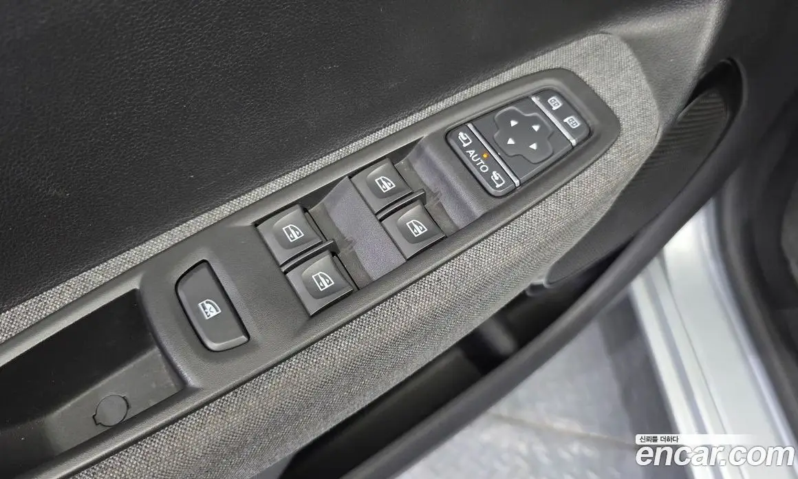 Renault (Samsung) Zoe 2021 0.2 автомат (гидро), фото 19