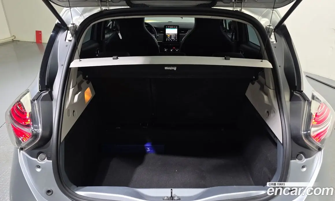 Renault (Samsung) Zoe 2021 0.2 автомат (гидро), фото 26