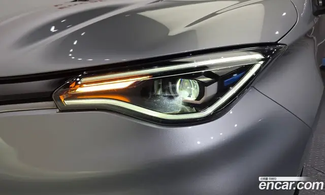 Renault (Samsung) Zoe 2021 0.2 автомат (гидро), миниатюра 8