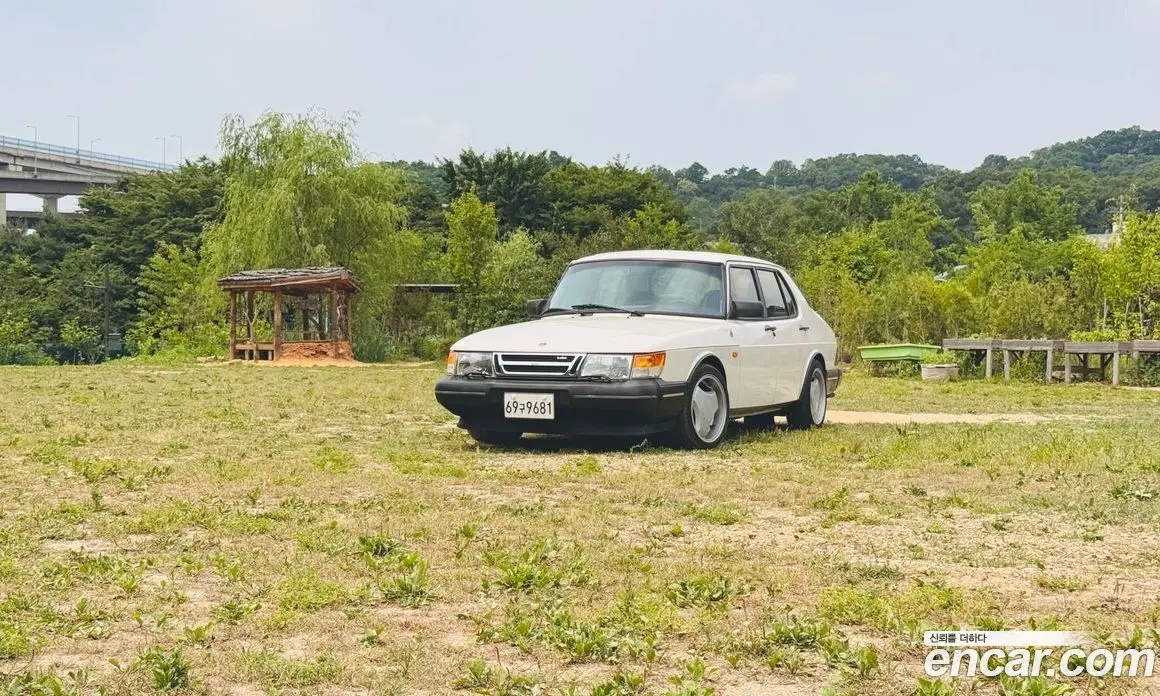 Saab 900 1993 2.0 автомат (гидро), фото 3 Saab 900 1993 2.0 автомат (гидро), фото 3