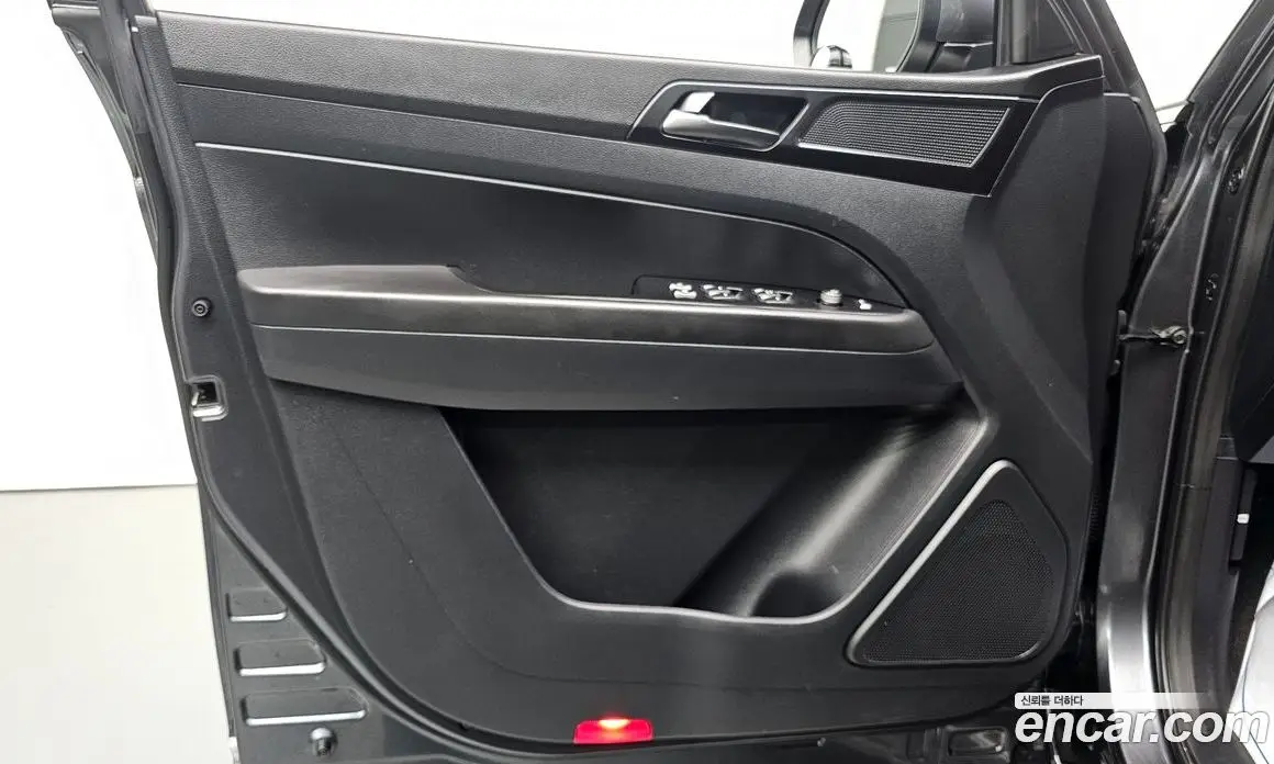 SsangYong Rexton 2020 2.2 автомат (гидро), фото 14