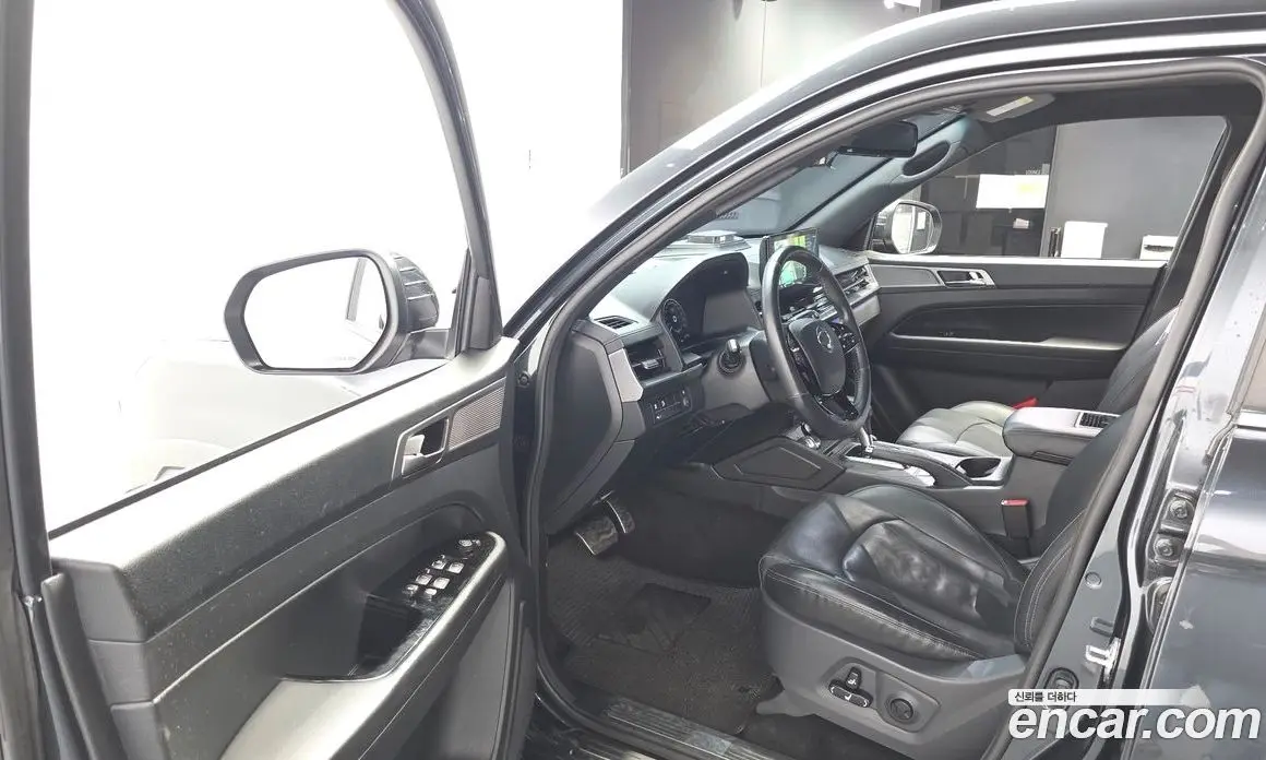 SsangYong Rexton 2023 2.2 автомат (гидро), фото 10