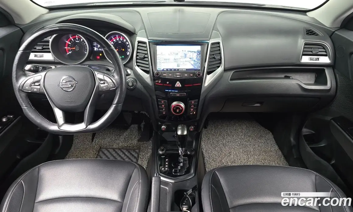 SsangYong TIBOLI 2017 1.6 автомат (гидро), фото 9