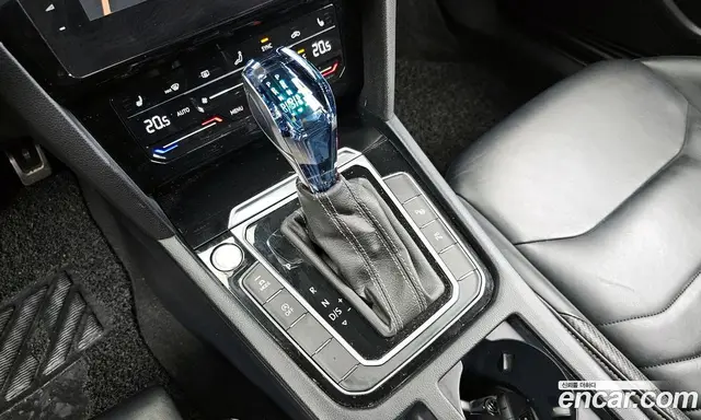 Volkswagen Arteon 2022 2.0 автомат (гидро), миниатюра 9
