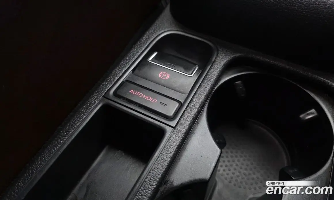 Volkswagen Tiguan 2015 2.0 автомат (гидро), фото 19