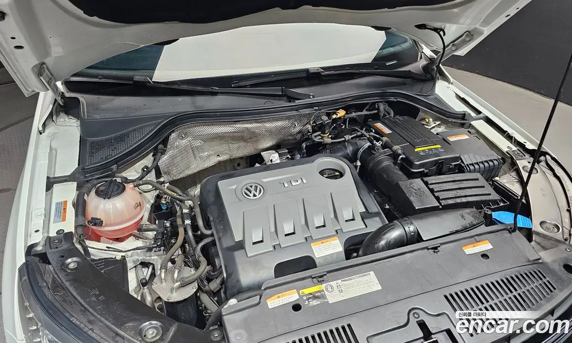 Volkswagen Tiguan 2015 2.0 автомат (гидро), фото 6