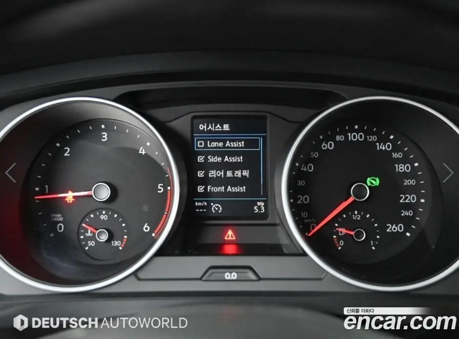 Volkswagen Tiguan 2018 2.0 автомат (гидро), фото 8