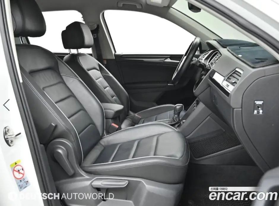 Volkswagen Tiguan 2018 2.0 автомат (гидро), фото 10