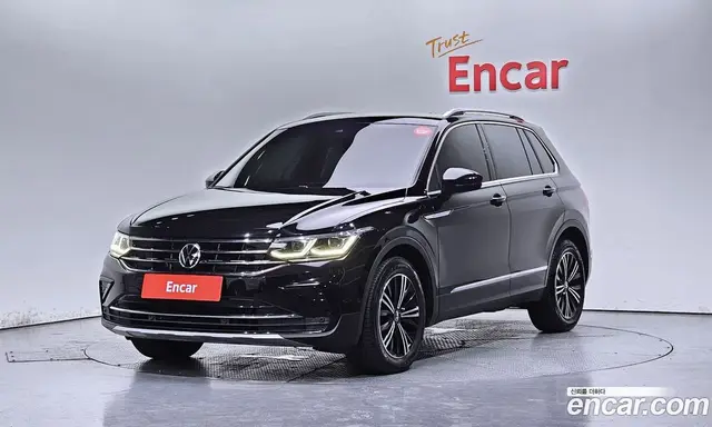 Volkswagen Tiguan, 2021, 211 158 км