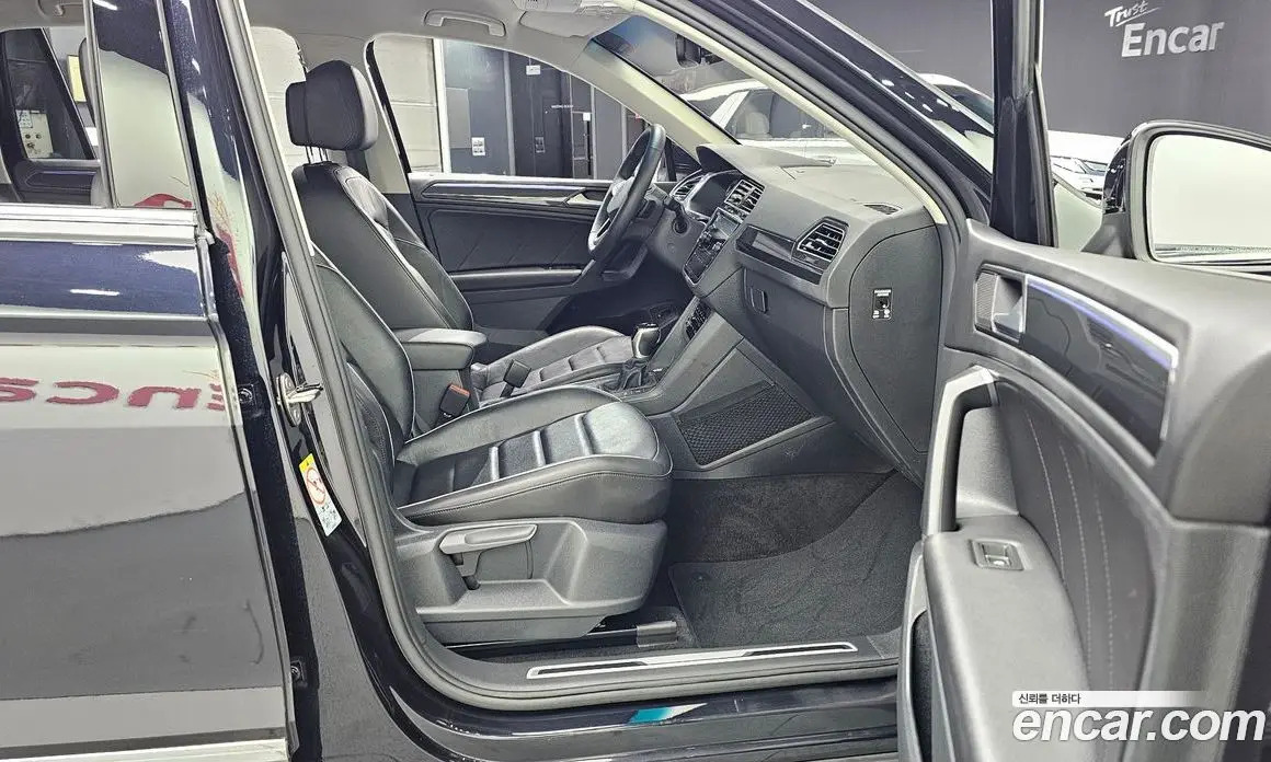 Volkswagen Tiguan 2021 2.0 автомат (гидро), фото 11