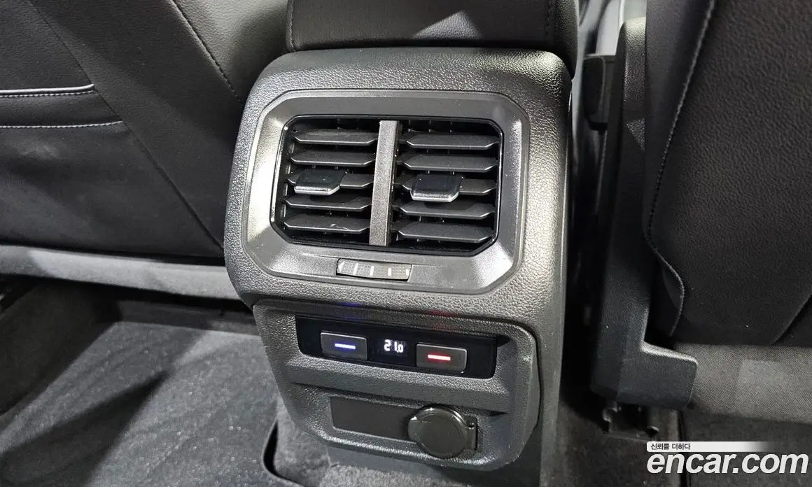 Volkswagen Tiguan 2021 2.0 автомат (гидро), фото 19