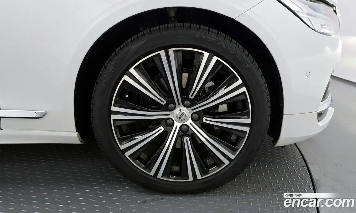 Volvo S90 2023 2.0 автомат (гидро), фото 5