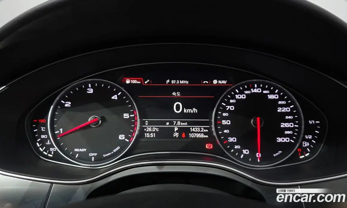 Audi A6 2016 2.0 автомат (гидро), фото 8