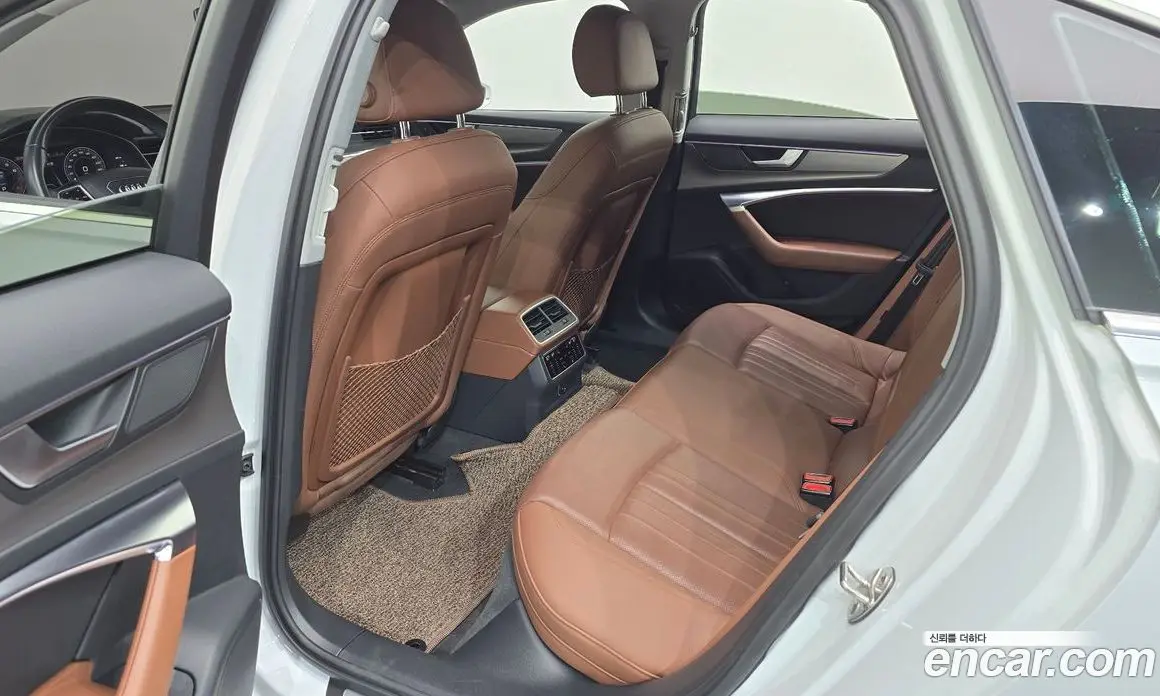 Audi A6 2019 2.0 автомат (гидро), фото 19