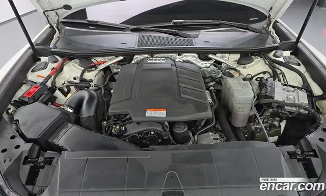Audi A6 2019 2.0 автомат (гидро), миниатюра 6