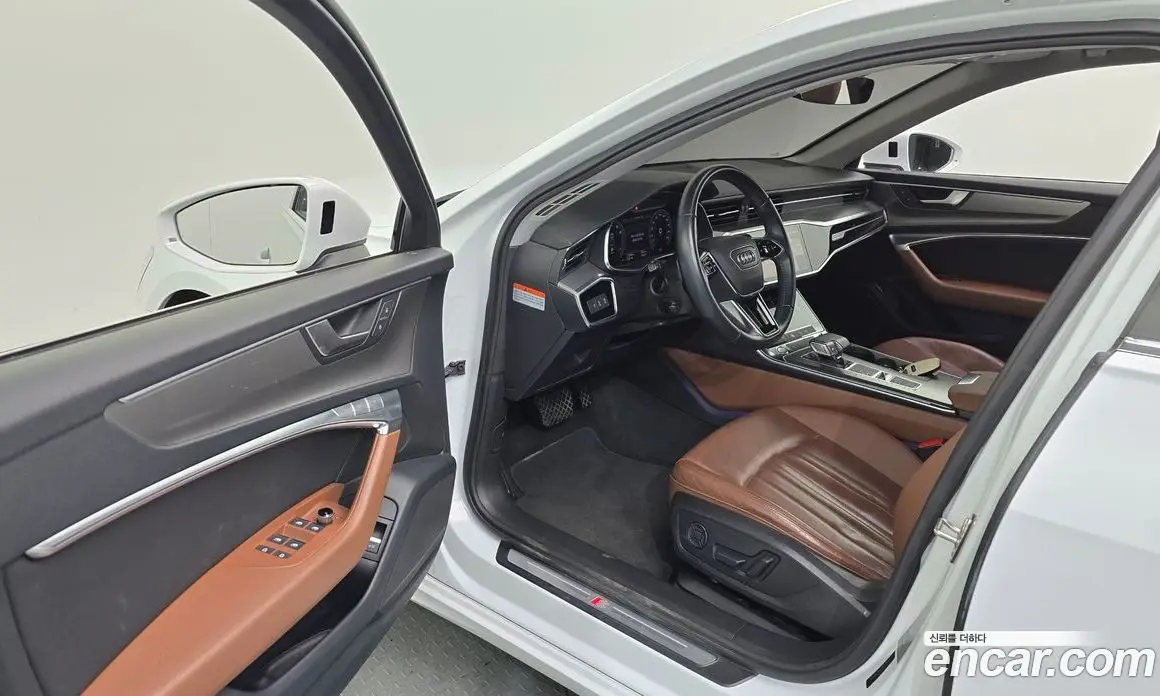 Audi A6 2019 2.0 автомат (гидро), фото 10