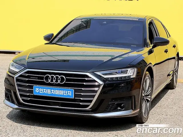 Audi A8 2021 3.0 автомат (гидро), миниатюра 2
