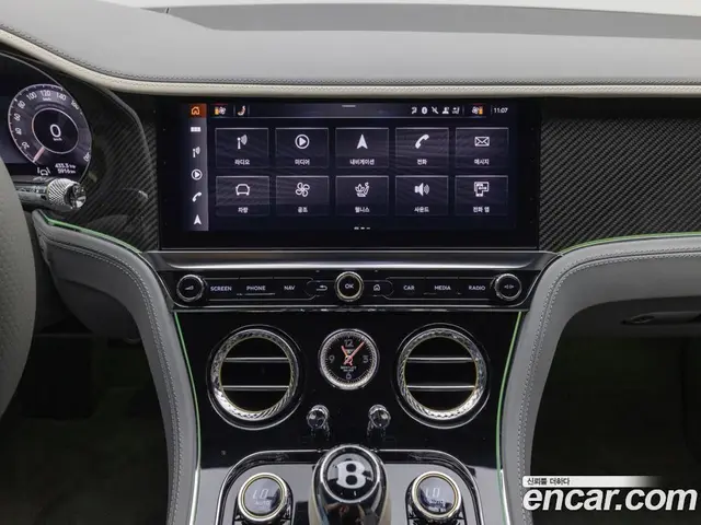 Bentley Continental 2025 4.0 автомат (гидро), миниатюра 11 Bentley Continental 2025 4.0 автомат (гидро), миниатюра 11