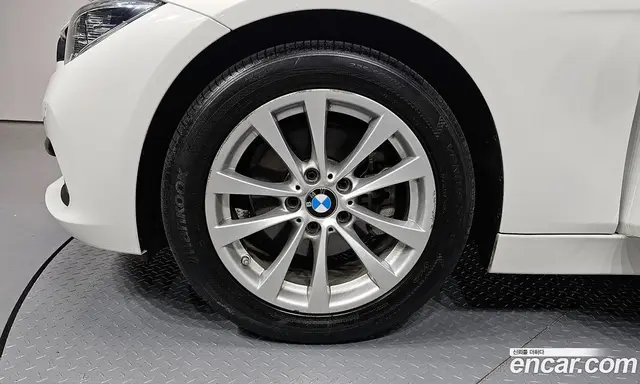 BMW 3 серия 2017 2.0 автомат (гидро), миниатюра 5