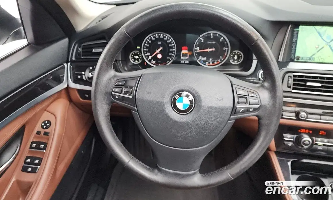 BMW 5 серия 2014 2.0 автомат (гидро), фото 13