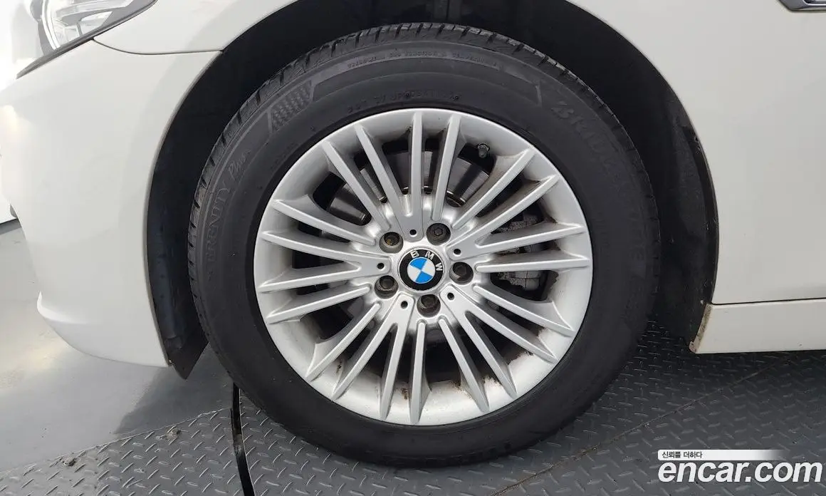 BMW 5 серия 2014 2.0 автомат (гидро), фото 5