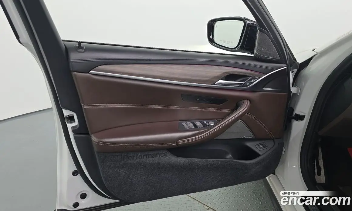 BMW 5 серия 2020 2.0 автомат (гидро), фото 14
