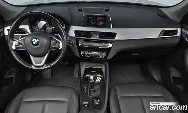 BMW X1 2020 2.0 автомат (гидро), миниатюра 9