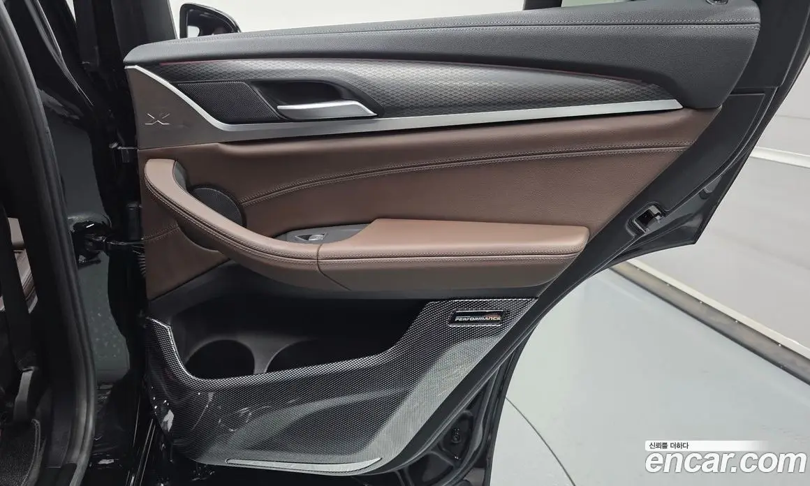 BMW X4 2023 2.0 автомат (гидро), фото 31