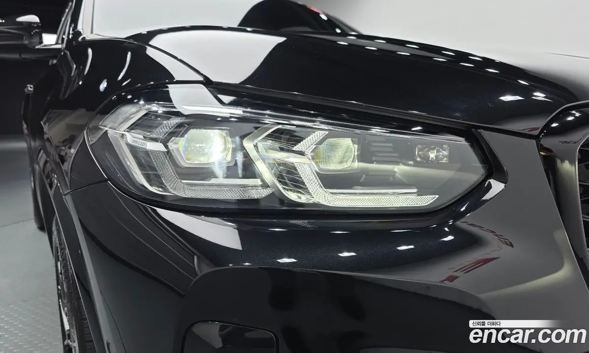 BMW X4 2023 2.0 автомат (гидро), фото 8