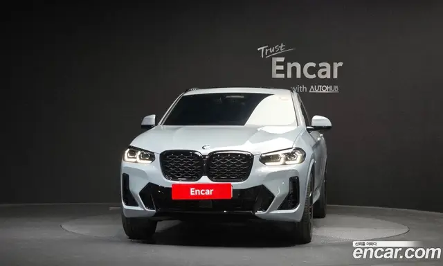 BMW X4 2025 2.0 автомат (гидро), миниатюра 3