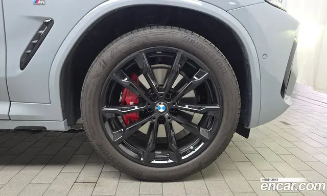 BMW X4 2025 2.0 автомат (гидро), миниатюра 7