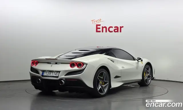 Ferrari F8 2020 3.9 автомат (гидро), миниатюра 2