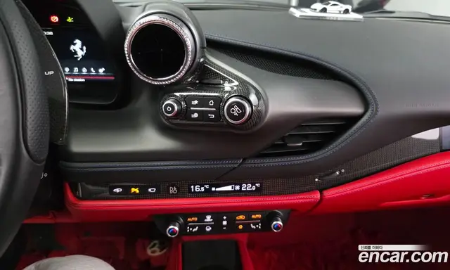 Ferrari F8 2020 3.9 автомат (гидро), миниатюра 11