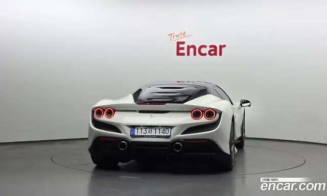 Ferrari F8 2020 3.9 автомат (гидро), миниатюра 4