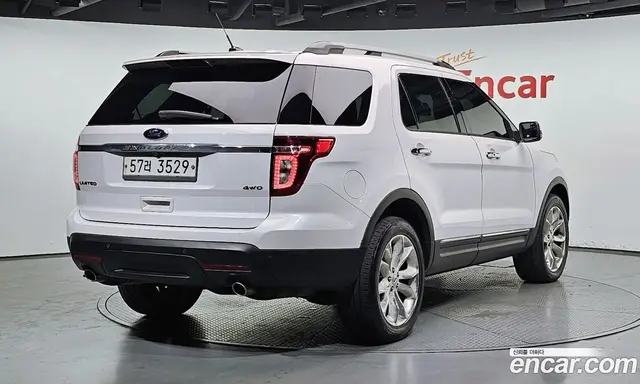 Ford Explorer 2014 3.5 автомат (гидро), миниатюра 2