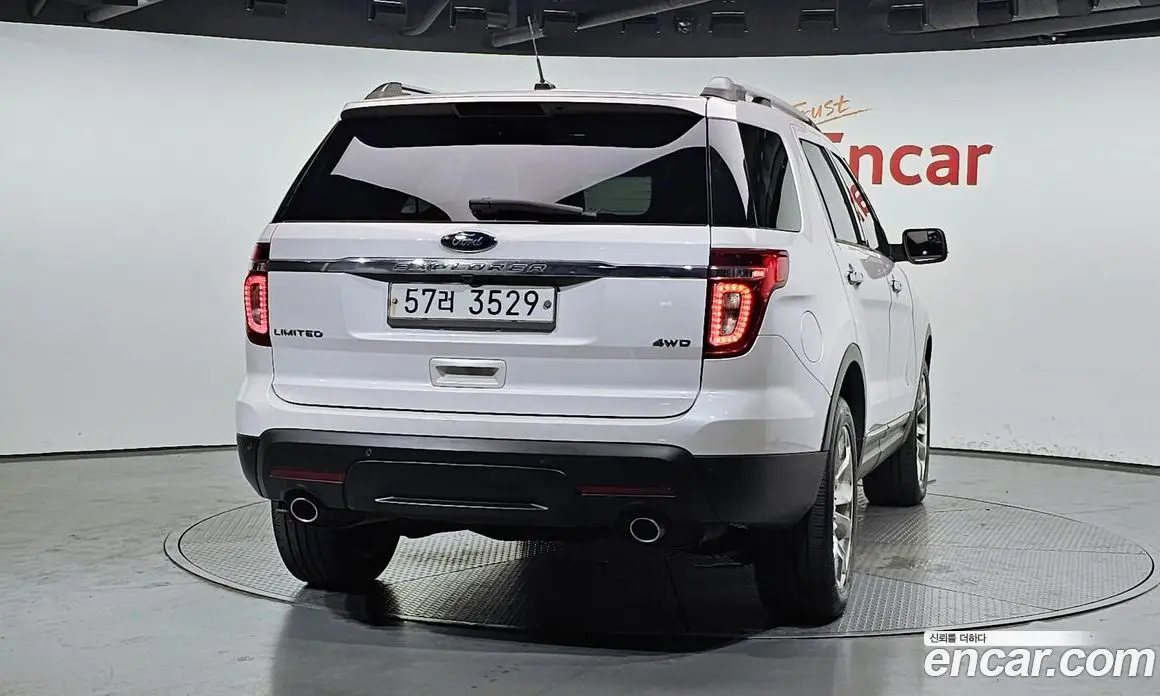 Ford Explorer 2014 3.5 автомат (гидро), фото 4