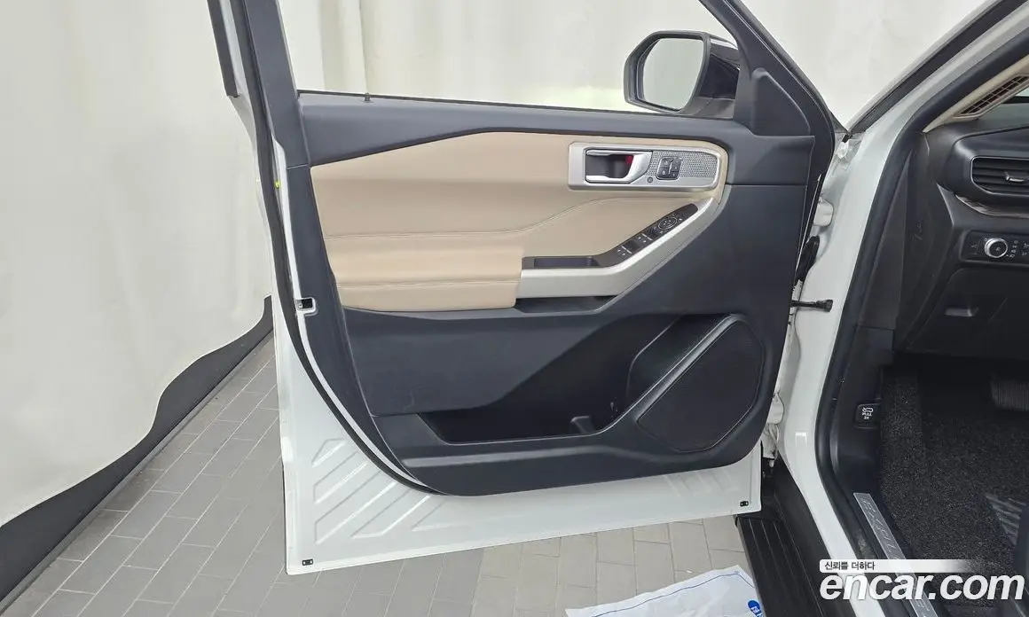 Ford Explorer 2021 2.3 автомат (гидро), фото 14