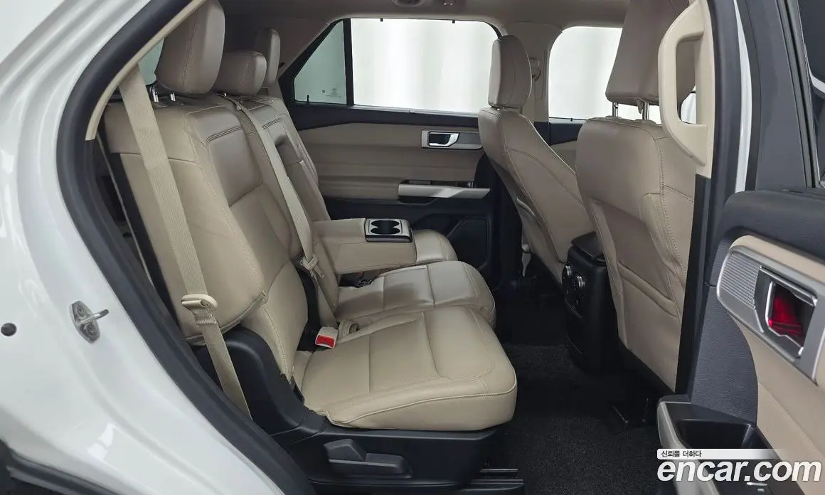 Ford Explorer 2021 2.3 автомат (гидро), фото 17