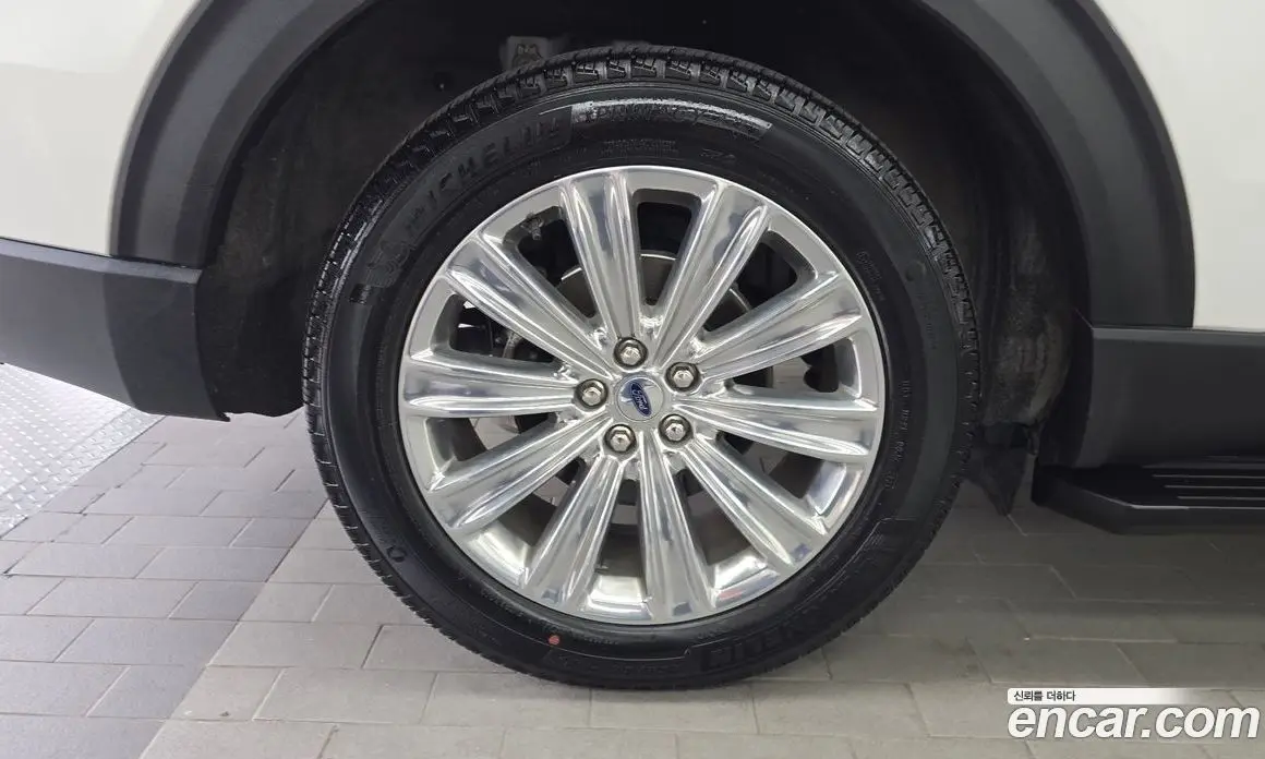 Ford Explorer 2021 2.3 автомат (гидро), фото 5