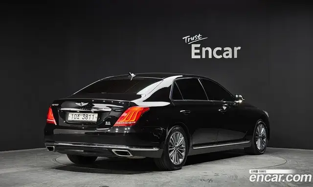 Genesis EQ900 2018 3.8 автомат (гидро), миниатюра 2