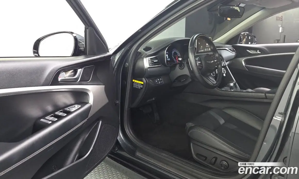 Genesis G70 2017 2.0 автомат (гидро), фото 13